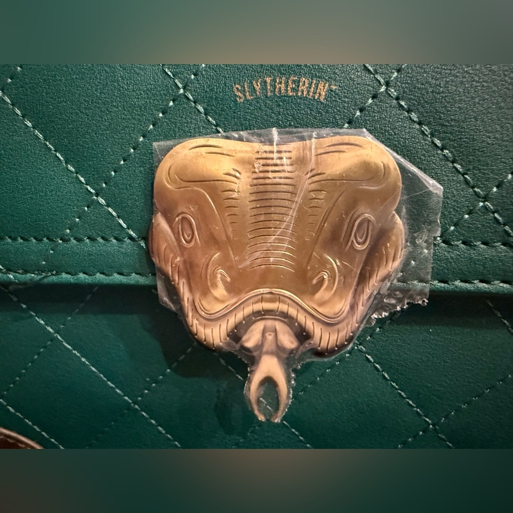 Warner Bros. Harry Potter Slytherin Quilted Green Mini Handbag - Picture 7 of 7